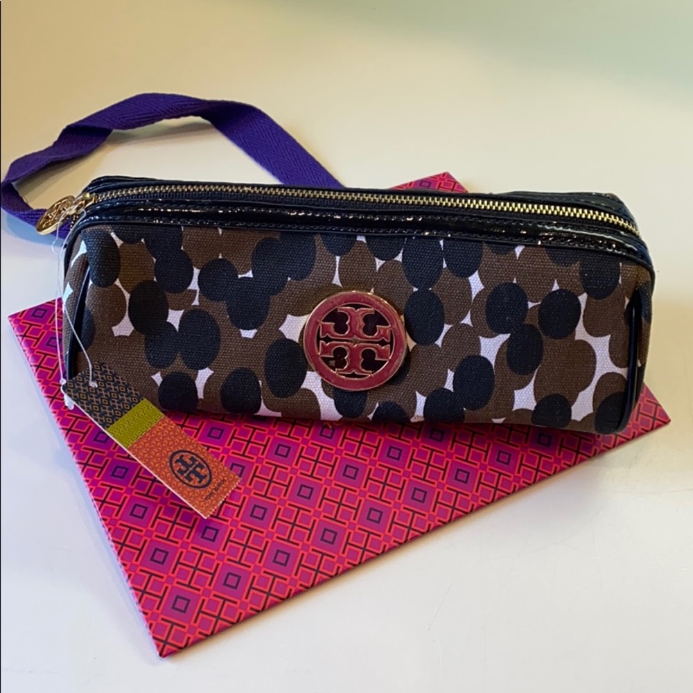 - ⭐️NWT⭐️Tory Burch Cosmetic Case